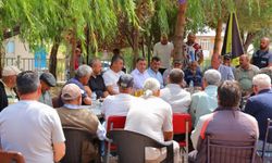 Vali Eldivan Akşar köyünde vatandaşlarla buluştu
