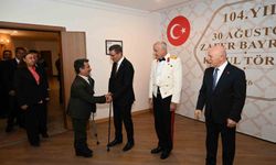 Valilikten kabul töreni