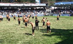 Vezirköprü'de Geleneksel Kunduz Yağlı Güreşleri gerçekleştirildi