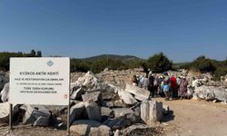 Yunan turistlerden Kyzikos Antik Kenti'ne ziyaret