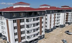 Sarıkaya'da 42 Aile Yeni Evine Kavuştu