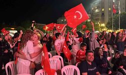 A Milli Kadın Voleybol Takımı'nın Avrupa şampiyonluğu Çorum'da coşkuyla kutlandı