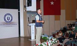 ADÜ Tıp Fakültesi öğrencilerine bağımlılıkla mücadele eğitimi
