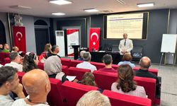 Altıeylül'de gençlerle iletişim ve rehberlik süreçleri güçleniyor
