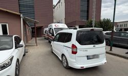Ambulans girişine park eden sürücü tepkilere neden oldu