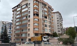 Ankara'da evde çıkan yangında mahsur kalan anne ile oğlu kurtarıldı