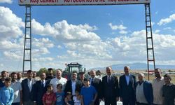 Arpaçay'da köy yolları betonla güçleniyor: Kuyucuk köyüne 650 metrelik beton yol