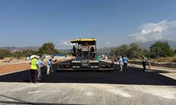 Aydın'ın dört bir yanında yol çalışmaları sürüyor