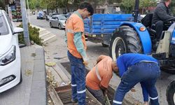 Ayvalık'ta mazgal ve yağmur suyu kanallarında büyük temizlik