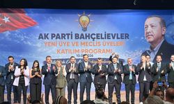 Bahçelievler'de, 3 CHP'li meclis üyesi AK Parti'ye geçti