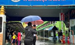 Bangkok'u sel vurdu: 50 ilçenin tamamı afet bölgesi ilan edildi