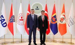 Başkan Durgut, İçişleri Bakanı Çiftçi ile bir araya geldi.