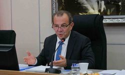 Bolu'da 'rüşvet' soruşturmasında beyan veren Tanju Özcan fenalaşarak bayıldı