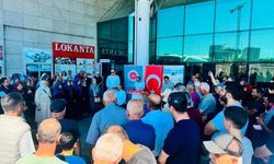 Bolu'dan 25 kişilik umre kafilesi dualarla uğurlandı