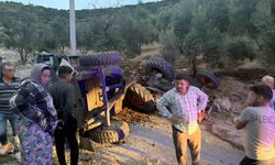 Bozdoğan'da traktör devrildi: 1 yaralı