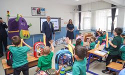 Canik'te tüm 1. sınıflara çanta ve kırtasiye seti