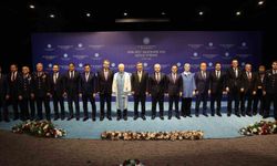 Cevdet Yılmaz: 'Sosyal medya aslında asosyal medya'