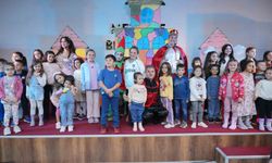 Çocuklar şenlikte sanatla ve eğlenceyle buluştu