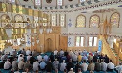 Depremde yıkılan Karaburun Köyü Camisi yeniden hizmete açıldı