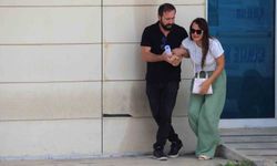 Devrilen tırın altında kalarak hayatını kaybeden genç kadının cenazesi gözyaşlarıyla teslim alındı