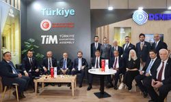 Doğal taşta Türkiye lideri Denizli, İtalya'da dünya vitrinine taşındı
