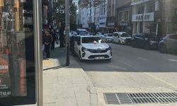 Duyarsız sürücü minibüsçüleri çileden çıkardı