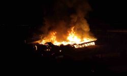 Düzce'de kapı fabrikasındaki yangın havadan görüntülendi