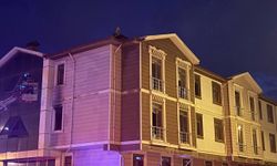 Erzincan'da apartman dairesinde yangın paniğe neden oldu