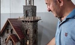 Erzincanlı emekli usta doğadan topladığı taşlarla minyatür evler yapıyor
