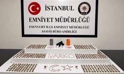 Esenyurt'ta şüpheli araçtan uyuşturucu çıktı: 2 gözaltı