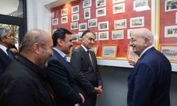 Eski TBMM Başkanı Kahraman okuduğu liseyi ziyaret etti