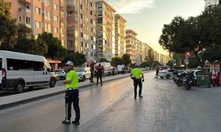 Güvenlik görevlisinin silahıyla 5 kişiyi rehin almış