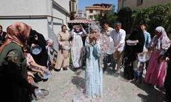 Hafızlığını tamamlayan Fatma Zehra'dan doktor babaya duygulandıran sürpriz