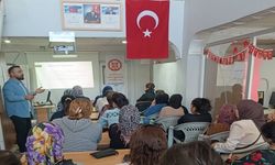 Hakkâri'de 'Okul ve Aile' konulu seminer düzenlendi