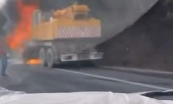 İş makinesi alev alev yandı