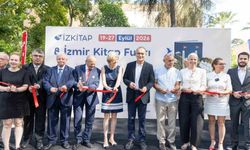 İZKİTAP-8. İzmir Kitap Fuarı kapılarını açtı