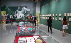 İZKİTAP ziyaretçileri Kültürpark'taki sergileri keşfetti
