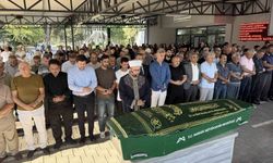 Kahvehanedeki silahlı saldırıda hayatını kaybeden antrenör son yolculuğuna uğurlandı