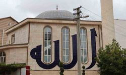 Kırşehir'de 'cennet tasvirli' Hamidiye Camii ilgi odağı oldu