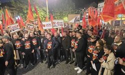 Kosova'da Özel Mahkeme'nin eski Cumhurbaşkanı Thaçi'ye hapis cezası kararı protesto edildi