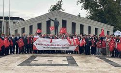 Osmaniye'de gaziler mehter marşlarıyla yürüdü