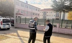 Polisten okul çevrelerinde huzur denetimi