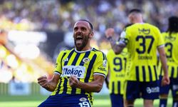 Trendyol Süper Lig: Fenerbahçe: 2 - Eyüpspor: 0 (Maç devam ediyor)