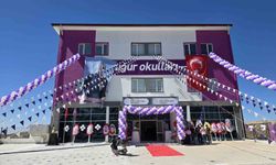 Uğur Okulları'nın yarım asrı aşan eğitim deneyimi Yozgat'ta: Yozgat Kampüsü hizmete açıldı