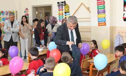 Uyum Haftasında minik öğrencilerin heyecanına ortak oldular