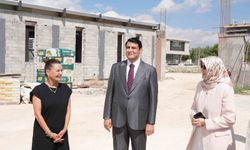 Yılmaz'dan Gaziantep Otizm Vakfı Okulu'na ziyaret