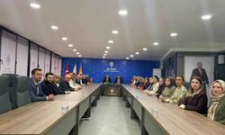 AK Parti MKYK Üyesi Ünal'dan Bilecik temasları
