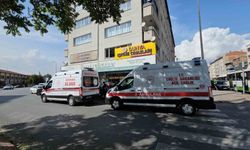 Akrabasını bıçakladıktan sonra kaçarken halk otobüsüne çarpan şüpheli yakalandı
