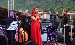 Akyaka'da Halet Çambel ve Nail Çakırhan anıldı