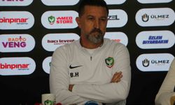 Amed SF Teknik Direktörü Besnik Hasi: 'Sadece Samsunspor maçına odaklıyım'